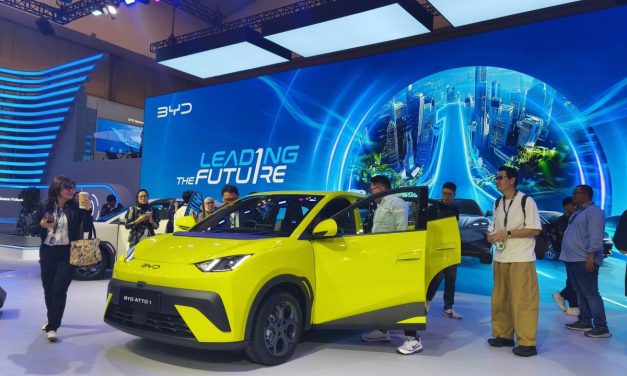 BYD Atto 1: Mobil Listrik Siap Guncang Pasar Tanah Air
