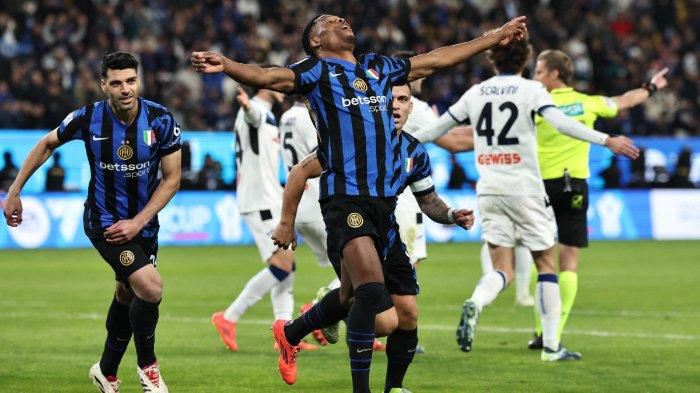 Bursa Transfer! Real Madrid Amankan Denzel Dumfries Dari Inter