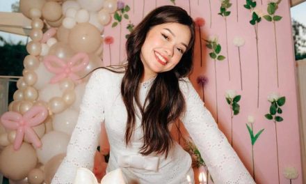 Keturunan Bule Australia Rebecca Klopper Jadi Sorotan