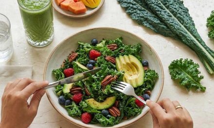 Kale, Superfood Kaya Kalsium Yang Baik Untuk Ibu Hamil