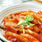 Kuliner Ddukbokki/Tteokbokki: Cita Rasa Pedas Manis Khas Korea