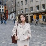 Potret Seru Regina Phoenix Nikmati Liburan Pertama Di Edinburgh