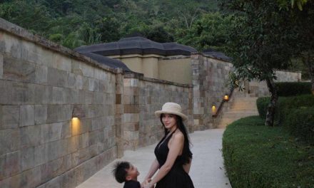 Liburan Amanda Zahra Di Amanjiwo, Harmonis Dengan Keluarga