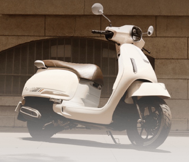 Honda F125: Skutik Retro Stylish Yang Siap Jadi Ikon Anak Muda
