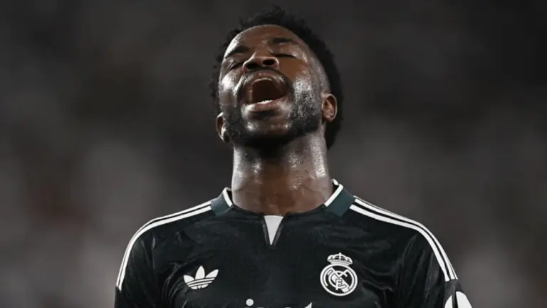 Drama Lini Depan Real Madrid! Vinicius Junior Mulai Terpinggirkan