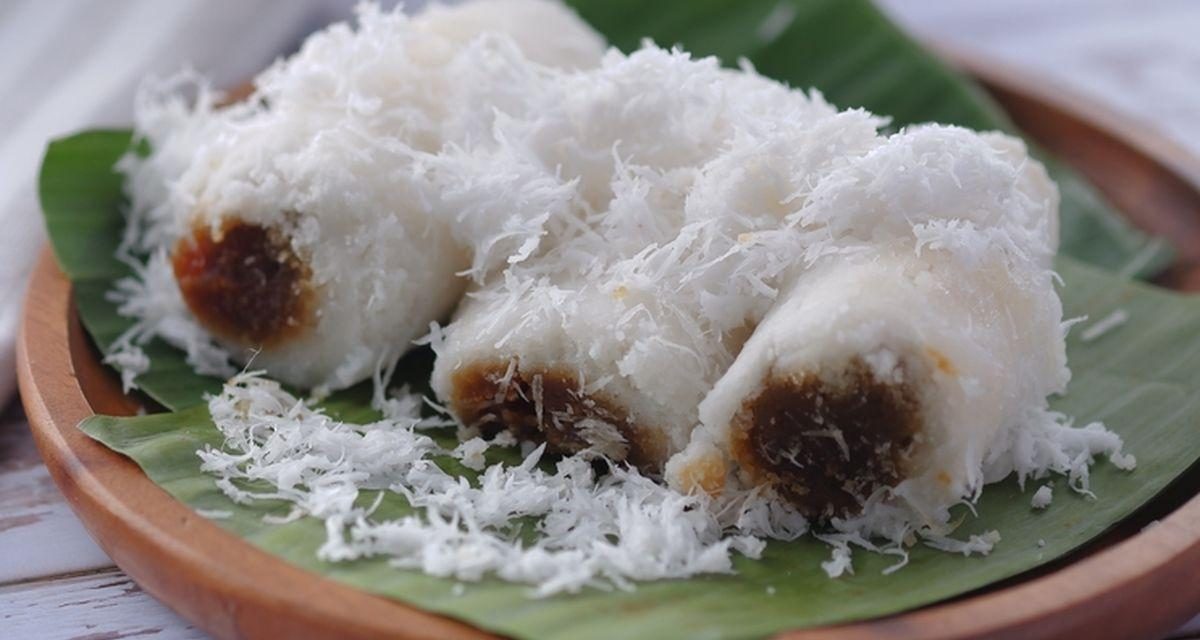Camilan Klasik! Putu Bambu Sajikan Perpaduan Manis Dan Gurih